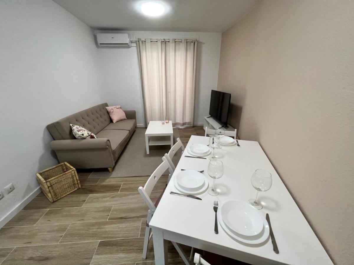 Apartamenticos Libertad I Сарагоса Экстерьер фото